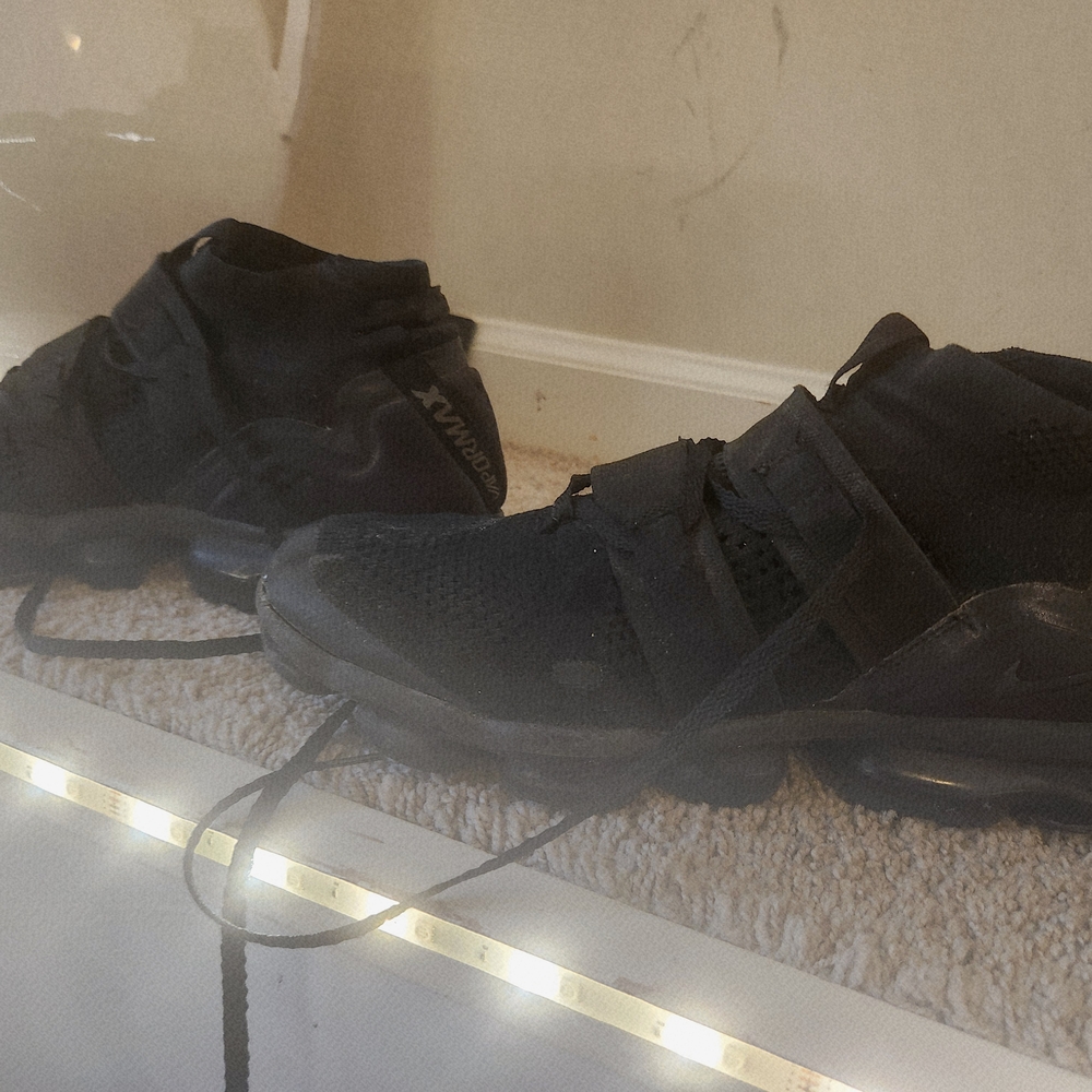 Nike Black VaporMax Flyknit Sneakers